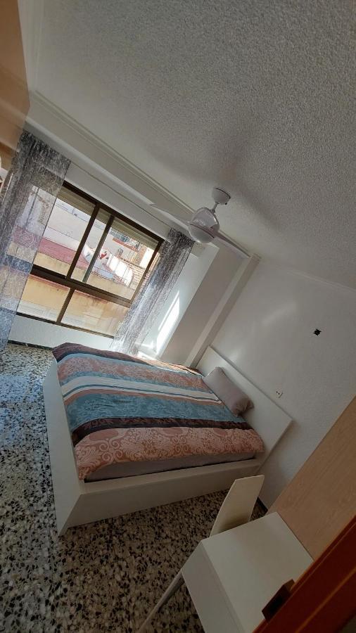 Central Accommodation อาลิกันเต ภายนอก รูปภาพ